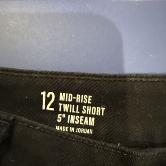 Bundle Of 4 Pairs Women’s Shorts Size 12 Assorted Brands GUC - Picture 7 of 13